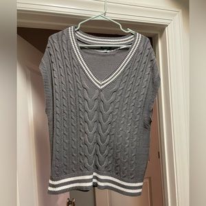 Sweater vest